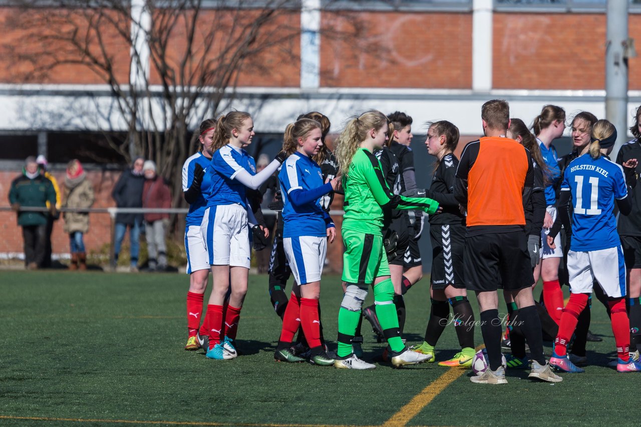 Bild 452 - B-Juniorinnen Halbfinale SVHU - Holstein Kiel : Ergebnis: 3:0